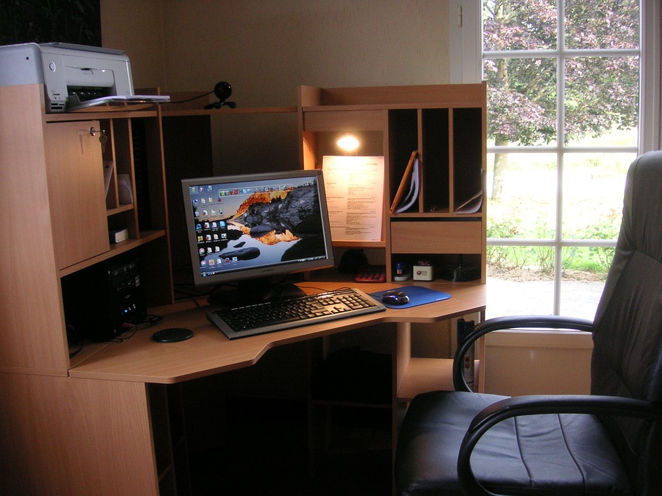 Tips on How to Start Setting up Your Home Office